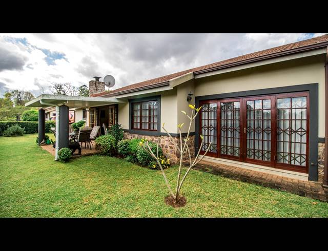 2 BEDROOM SIMPLEX SOLD IN BOTHAS HILL